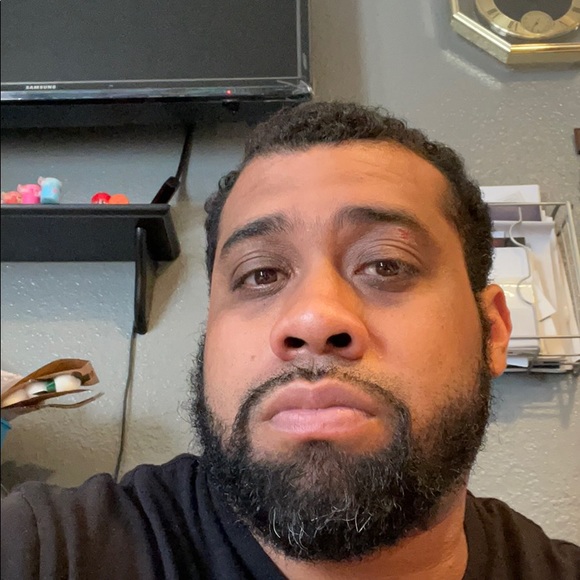 Meet your Posher, Sean - Picture 1 of 1